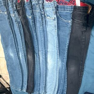 Levi's boy’s Jeans - Blue and Black bundle (8)